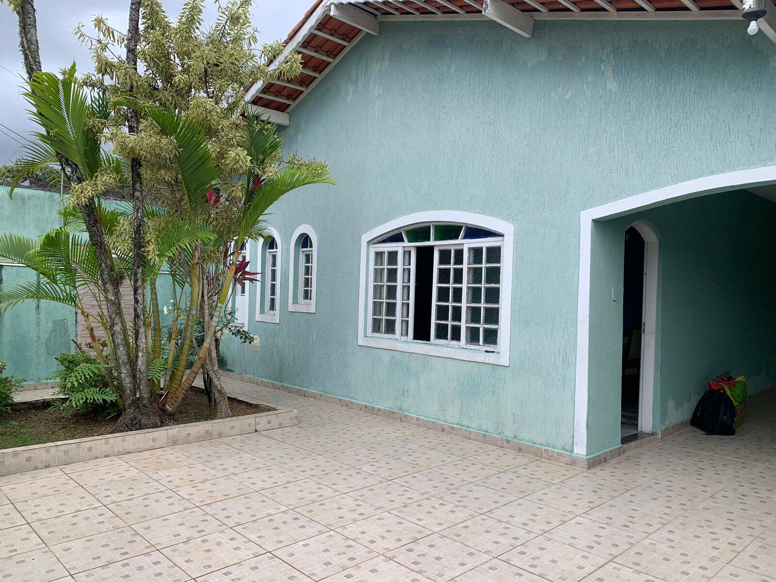 Casa, 4 quartos, 137 m² - Foto 1