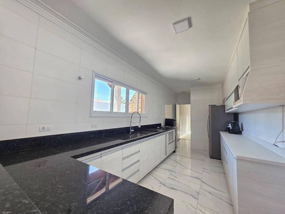 Casa, 3 quartos, 193 m² - Foto 30