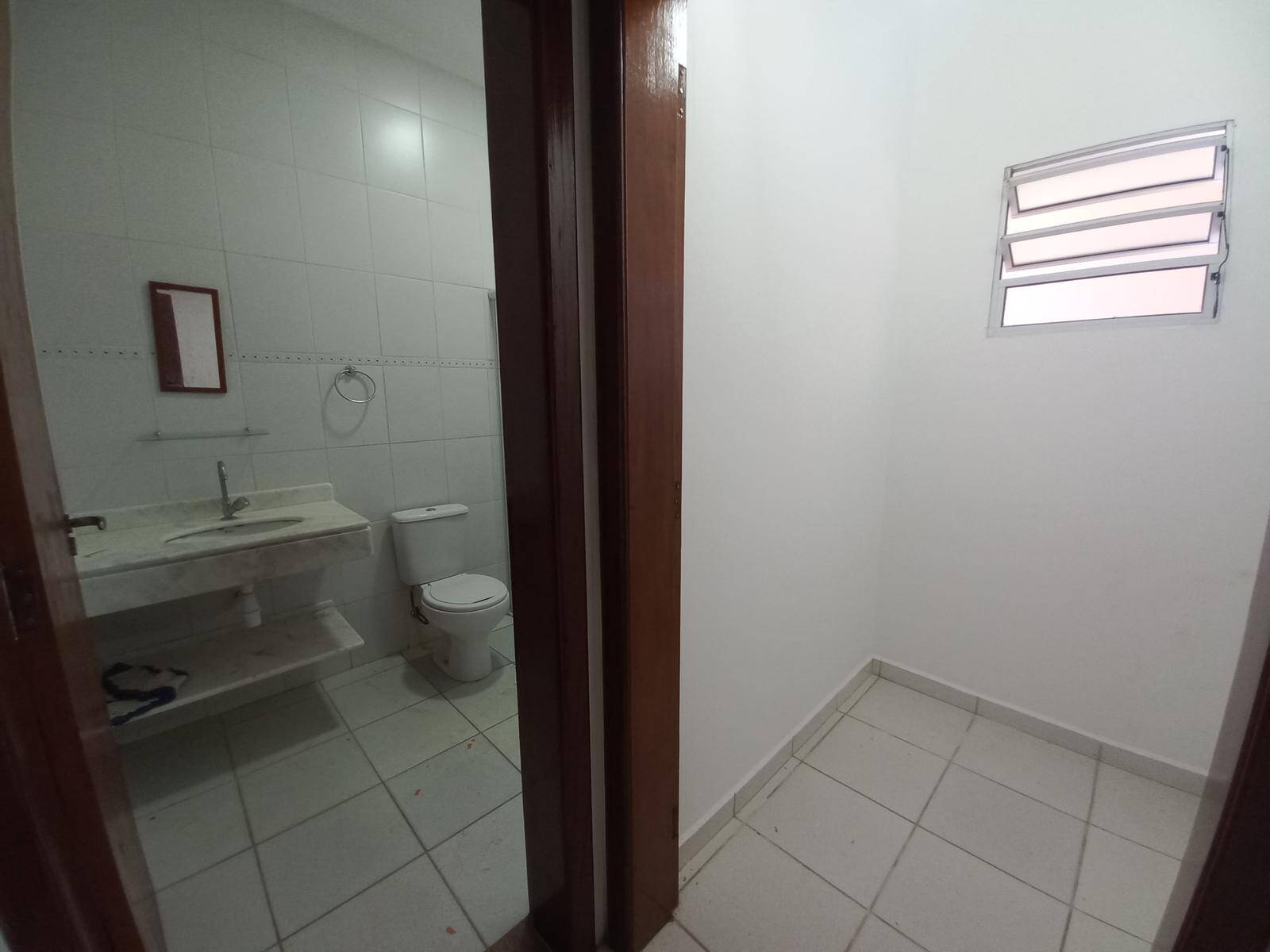 Casa, 4 quartos, 240 m² - Foto 40