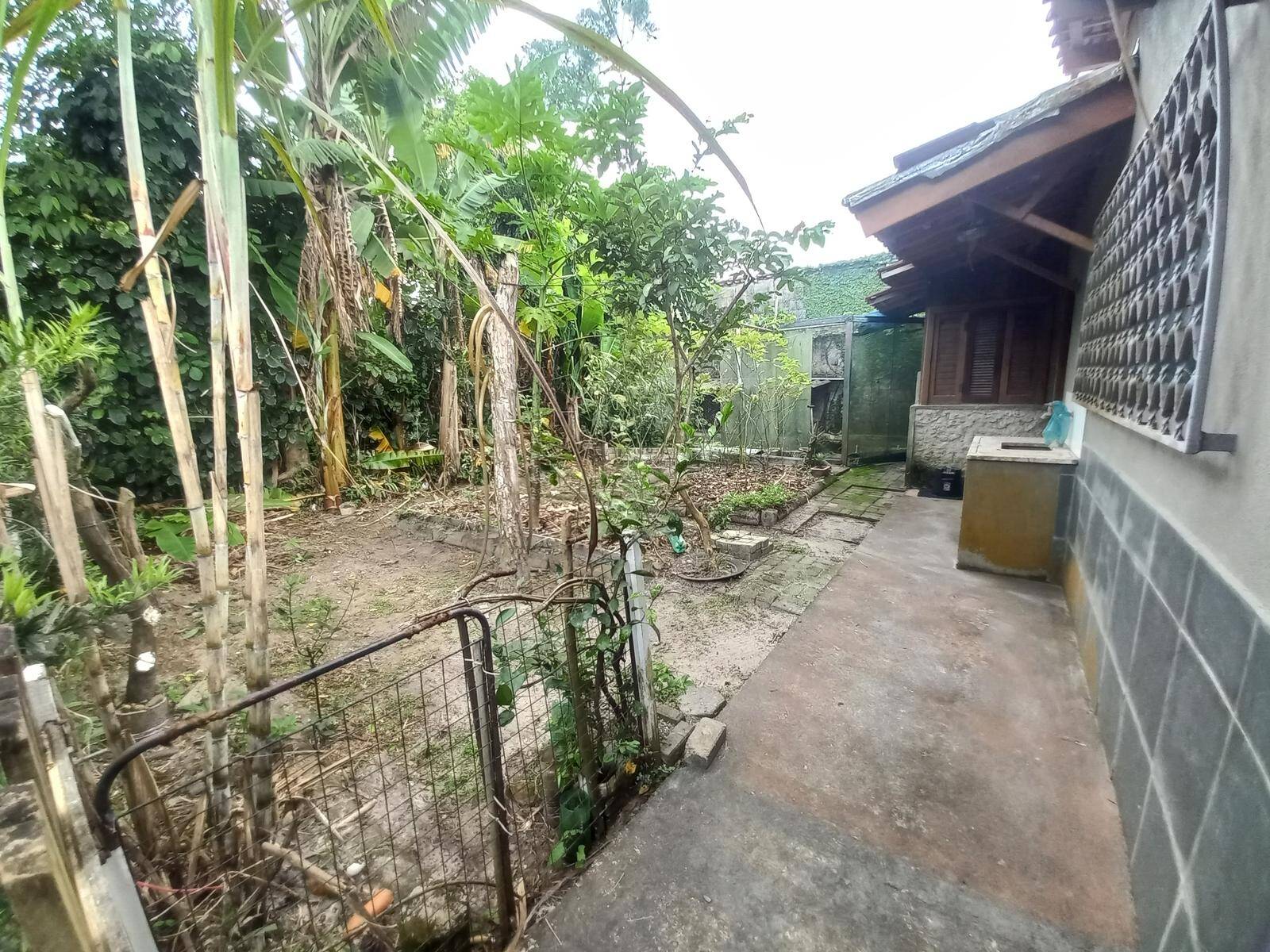 Sítio, 3 quartos, 976 m² - Foto 4