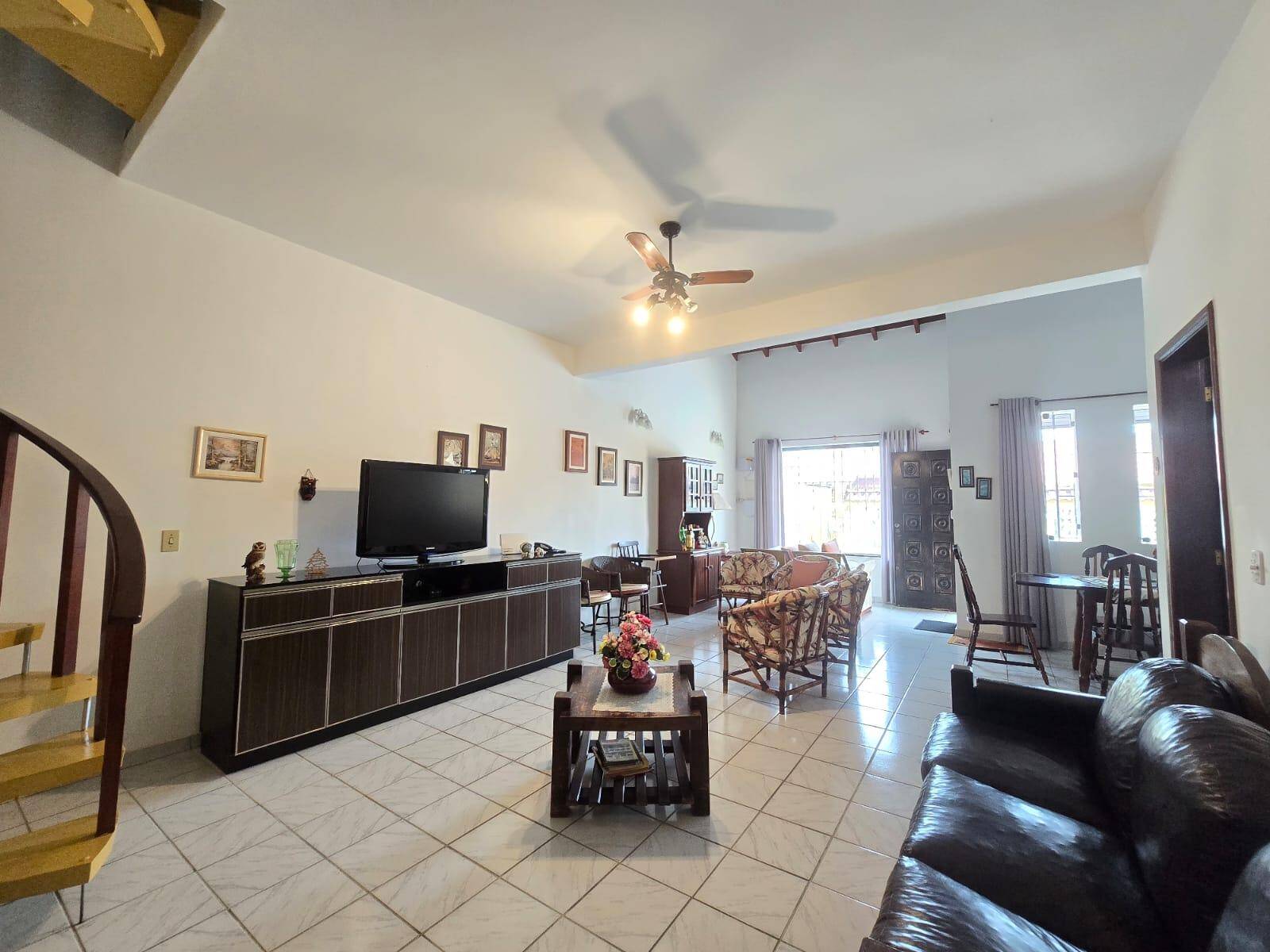 Casa, 3 quartos, 187 m² - Foto 27