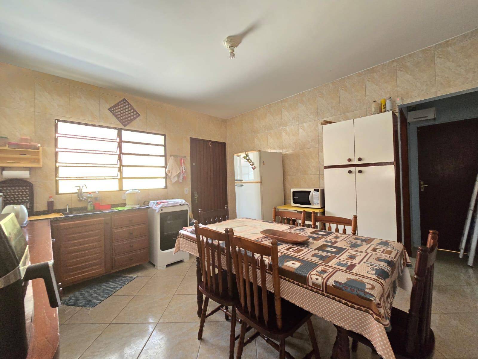 Casa, 5 quartos, 210 m² - Foto 17