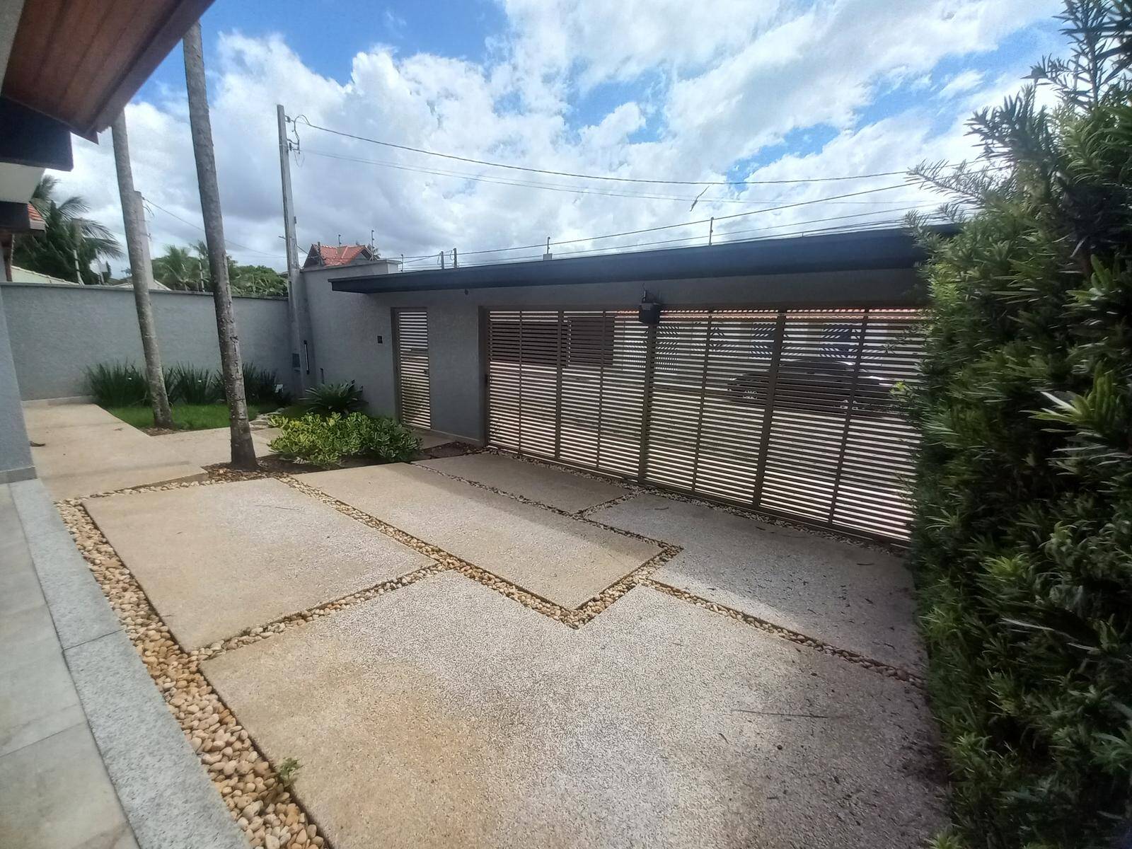 Casa, 4 quartos, 215 m² - Foto 2