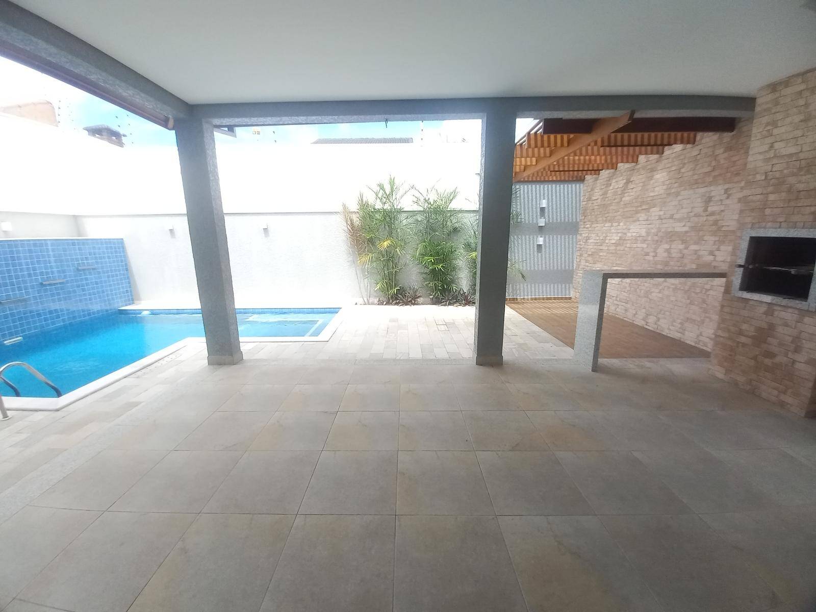 Casa, 4 quartos, 215 m² - Foto 29