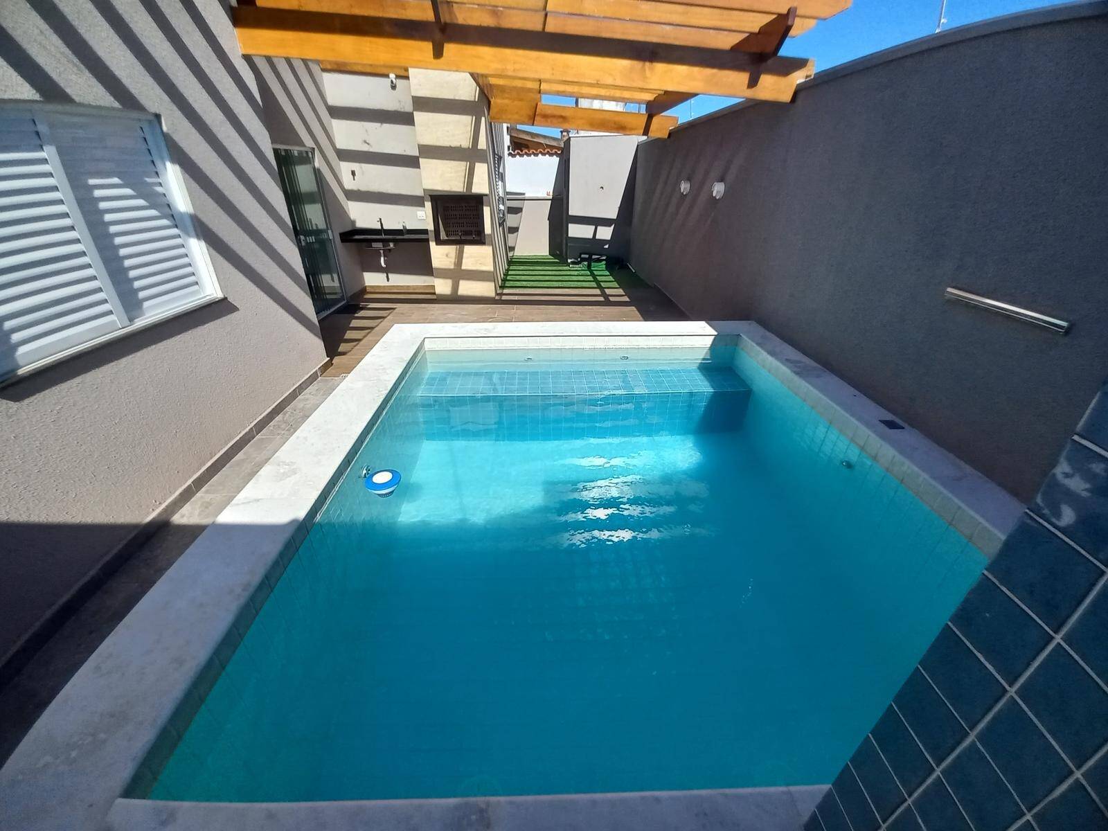 Casa, 3 quartos, 140 m² - Foto 2