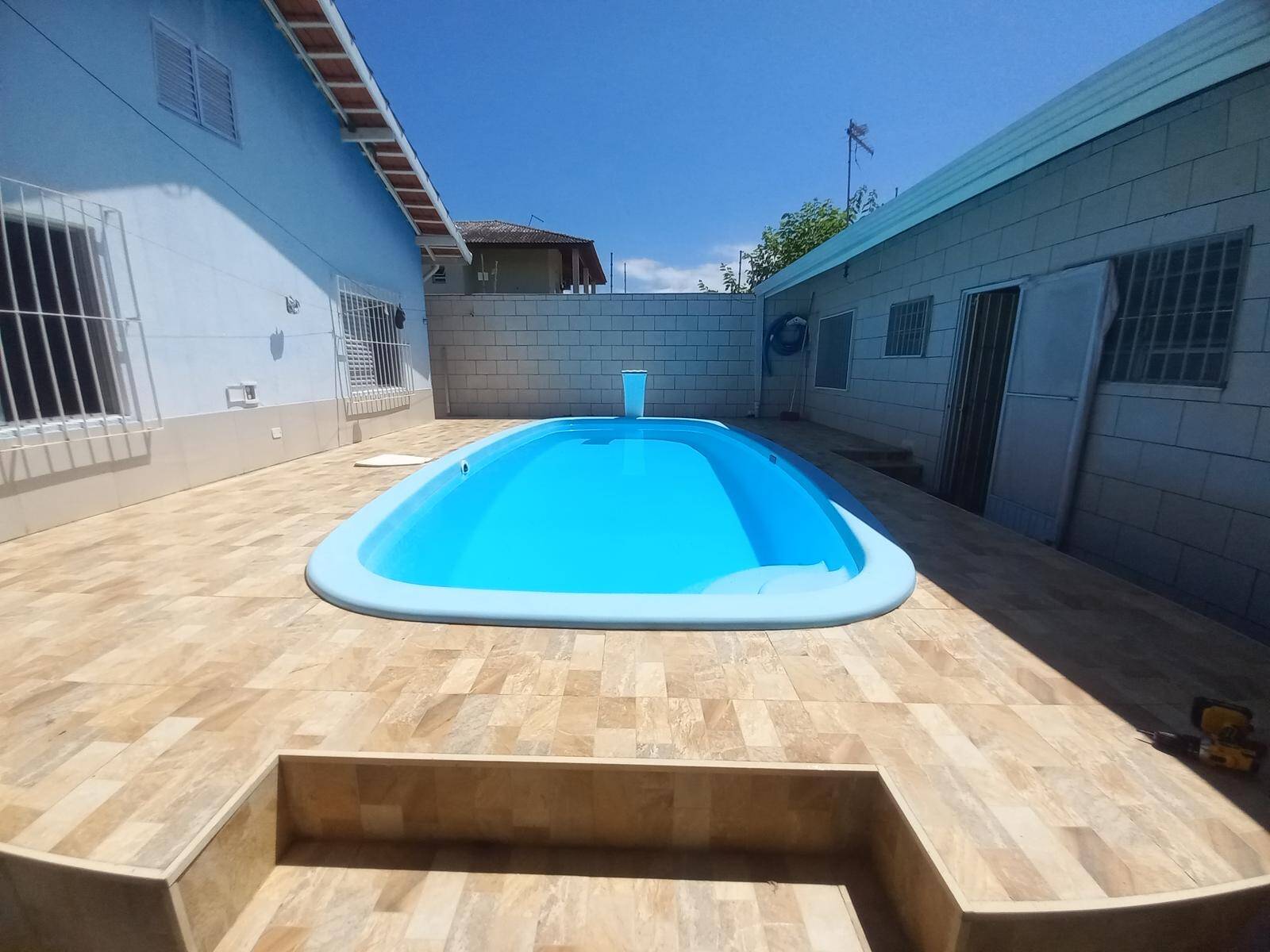 Casa, 3 quartos, 192 m² - Foto 1