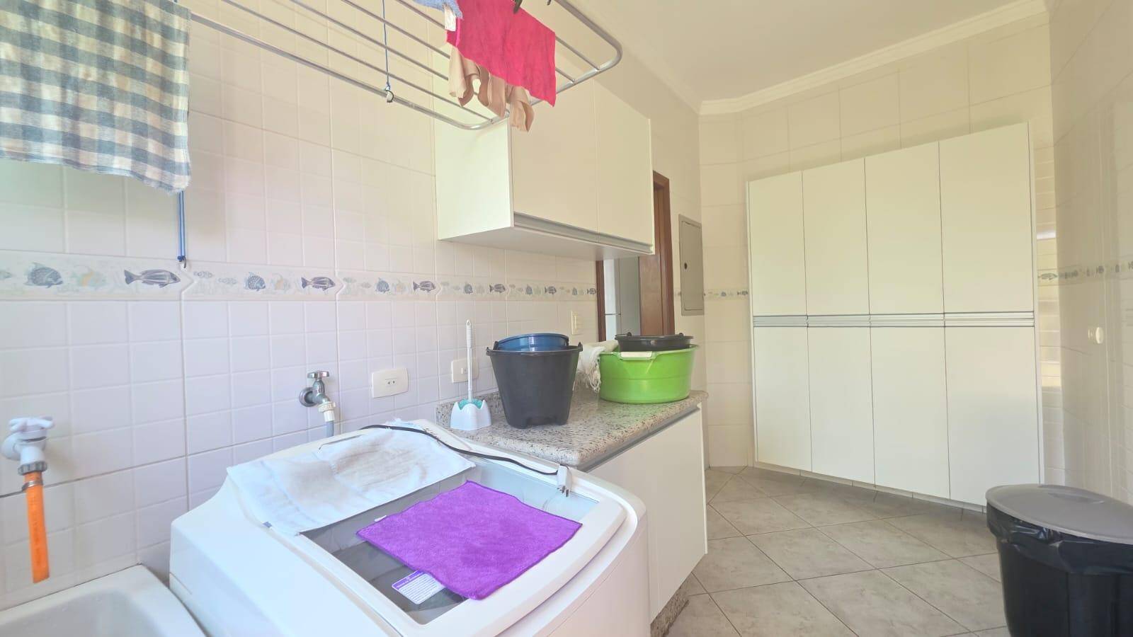Casa, 3 quartos, 252 m² - Foto 22