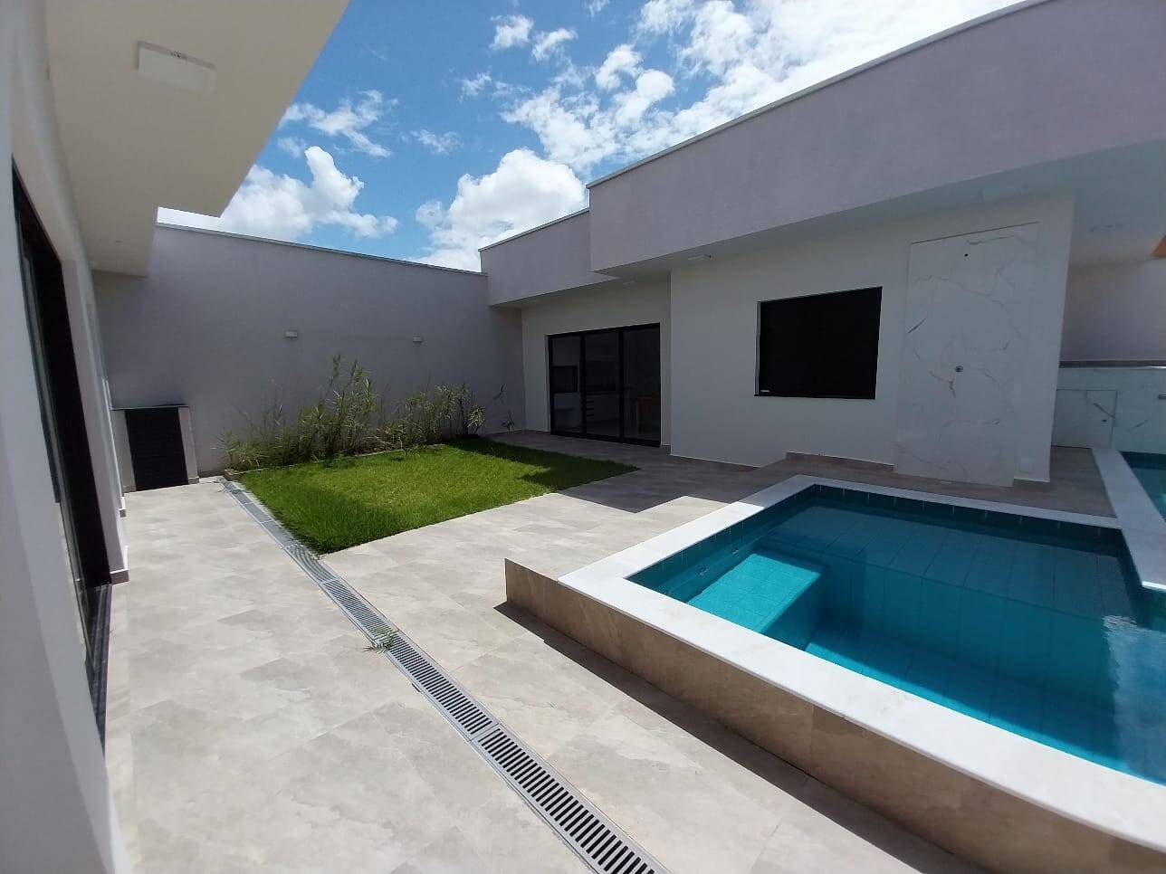 Casa, 4 quartos, 264 m² - Foto 24