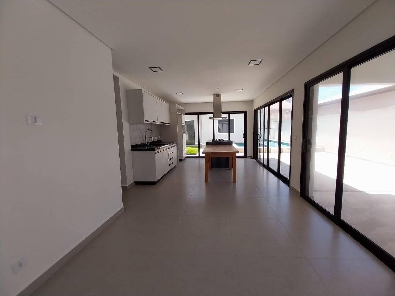 Casa, 4 quartos, 264 m² - Foto 30