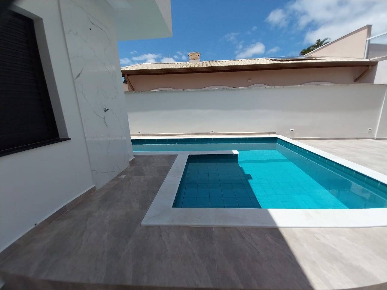 Casa, 4 quartos, 264 m² - Foto 35
