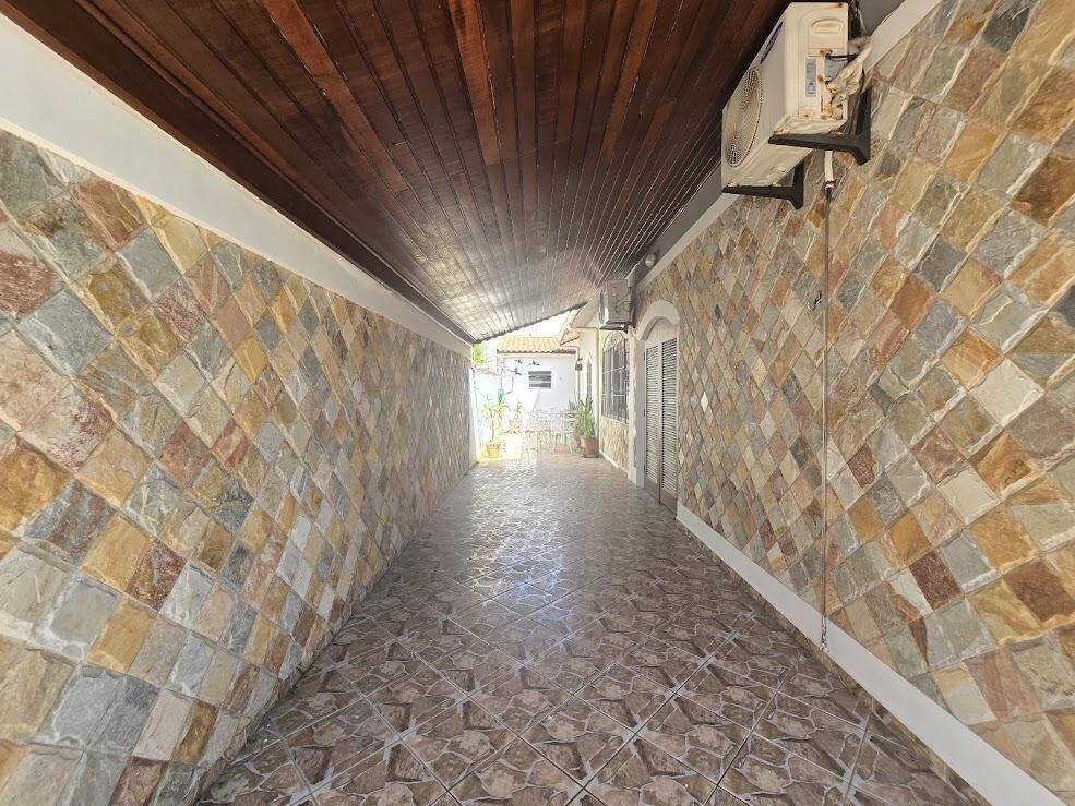 Casa, 4 quartos, 154 m² - Foto 2