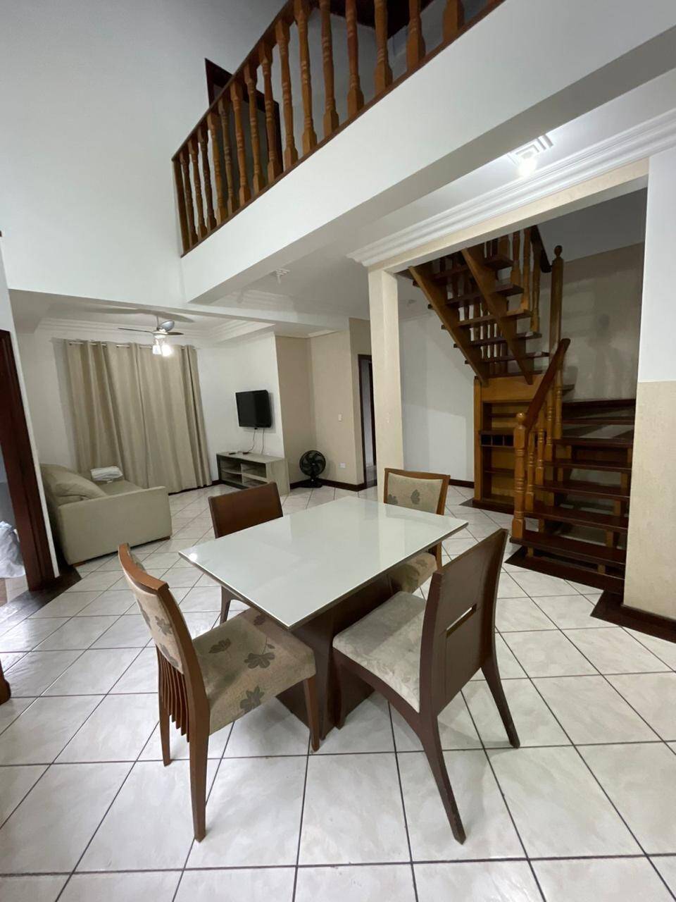 Casa, 4 quartos, 196 m² - Foto 4