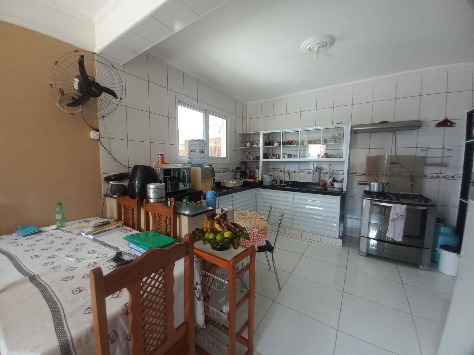 Casa, 3 quartos, 252 m² - Foto 3