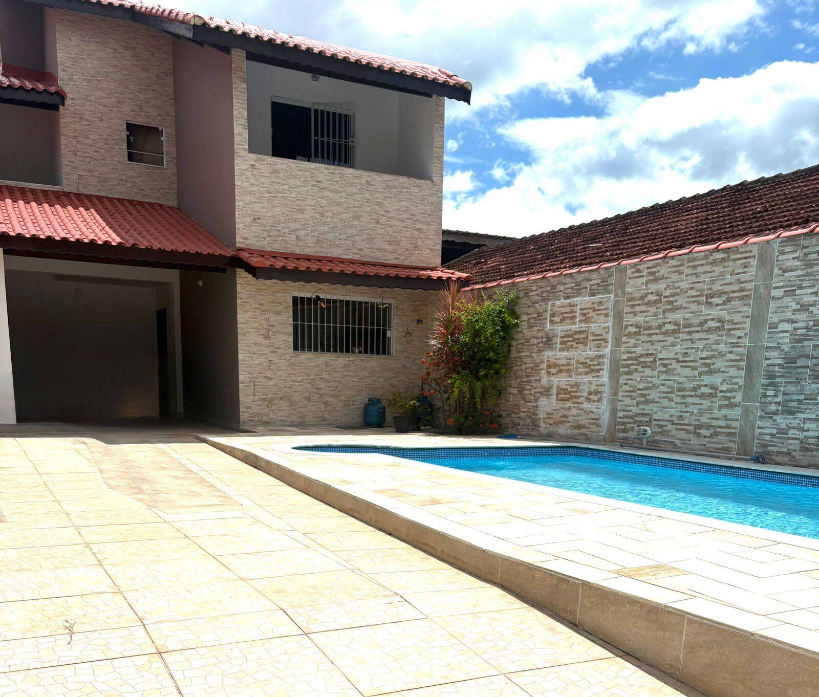 Casa, 3 quartos, 140 m² - Foto 2