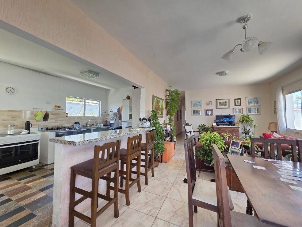 Casa, 5 quartos, 156 m² - Foto 3