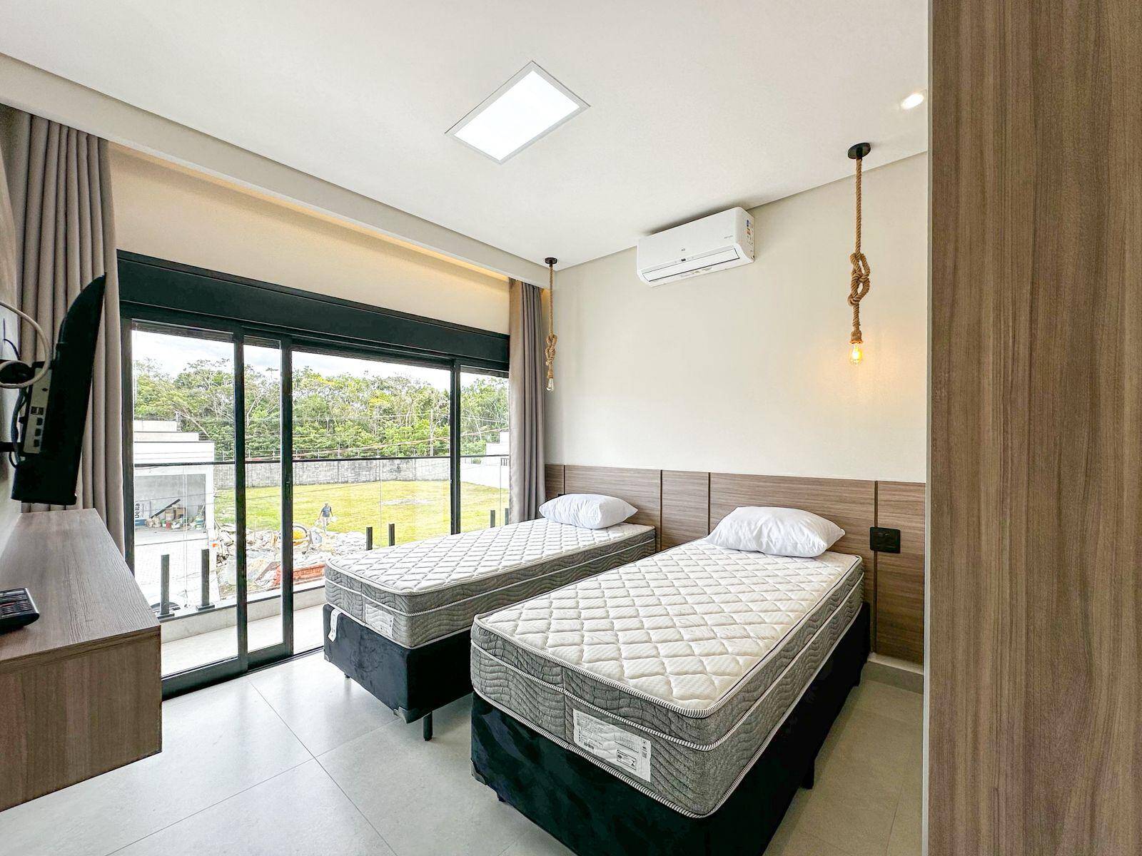 Casa, 6 quartos, 294 m² - Foto 15