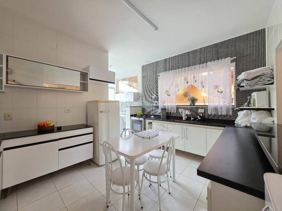 Casa, 3 quartos, 180 m² - Foto 6