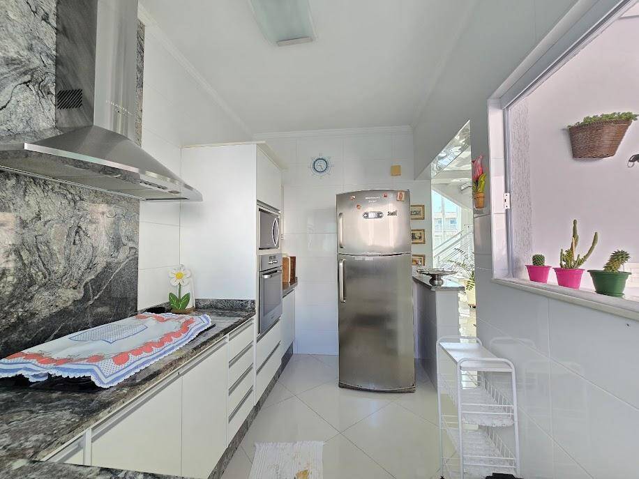 Casa, 4 quartos, 188 m² - Foto 7