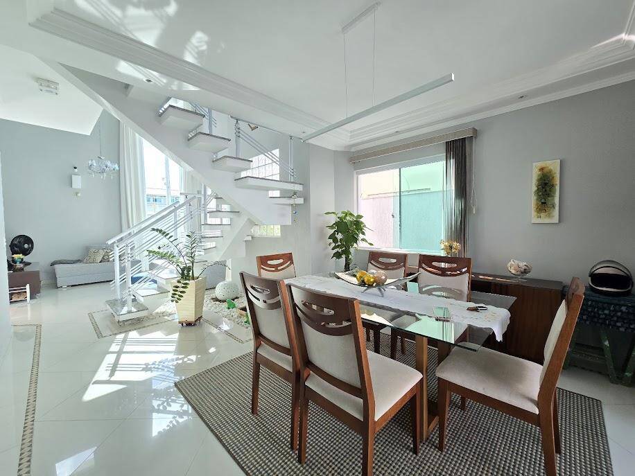 Casa, 4 quartos, 188 m² - Foto 10