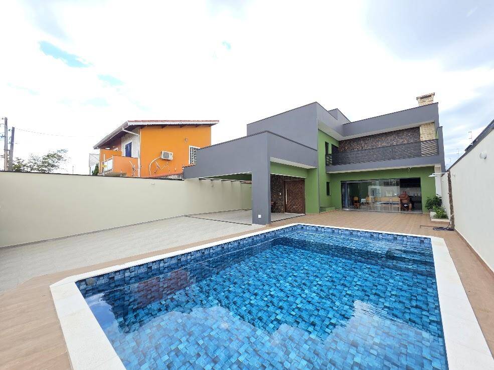 Casa, 4 quartos, 240 m² - Foto 22