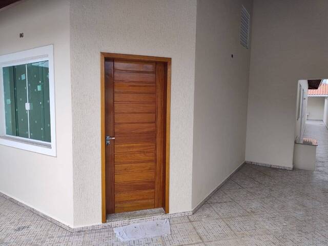 Casa para Venda em Peruíbe - 2