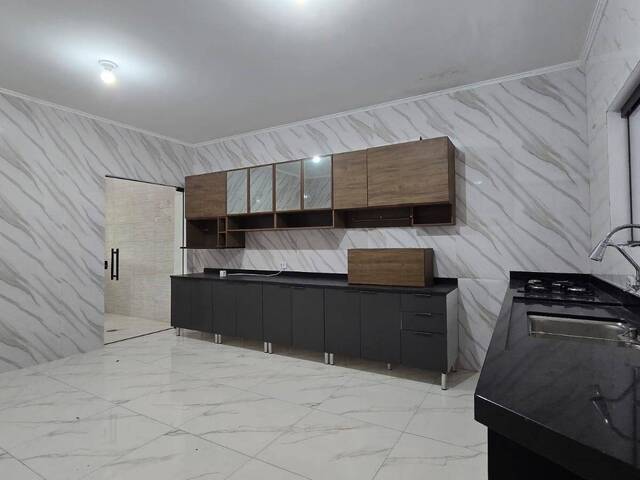 Casa para Venda em Peruíbe - 4