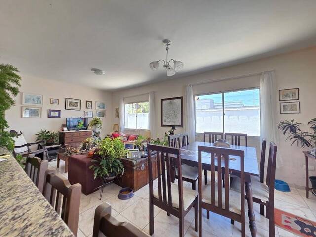 Casa para Venda em Peruíbe - 2