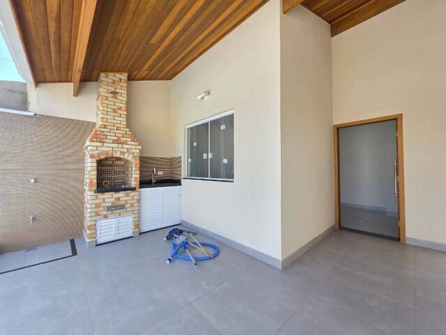 Casa para Venda em Peruíbe - 4