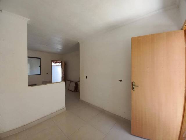Casa para Venda em Peruíbe - 4