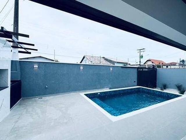 Casa para Venda em Peruíbe - 2